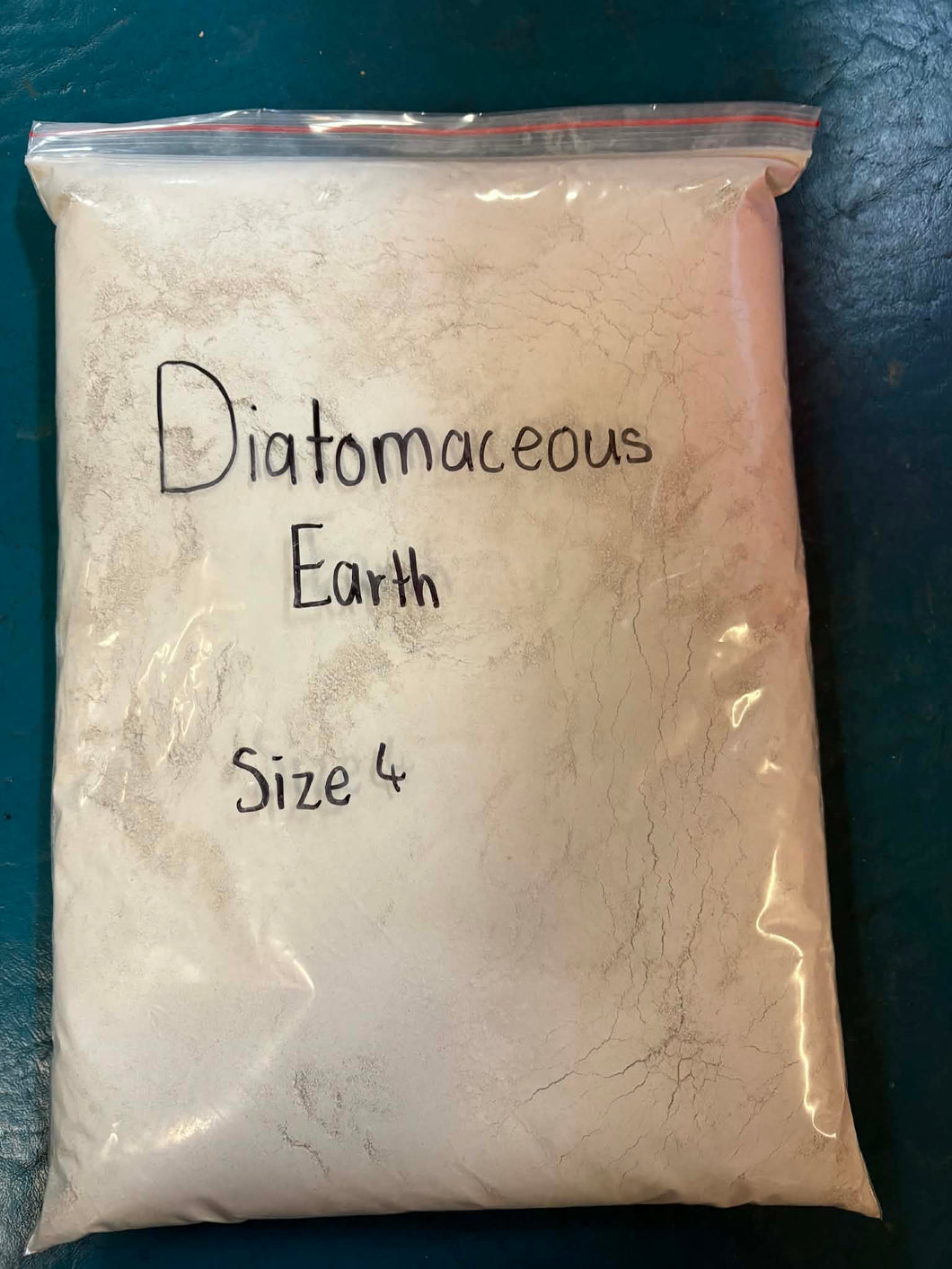 Diatomaceous Earth Size 4 DE Powder